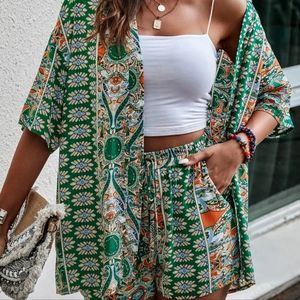 Allover Print Kimono & Shorts Without Cami Top